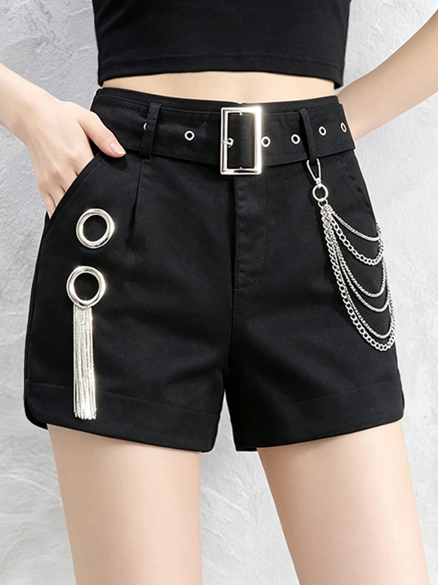 Fashion High Waist Slimming Bootcut Shorts Women's 2026 New Korean Version Tassel Chain Sexy Hot Pants Cotton Stretch Denim