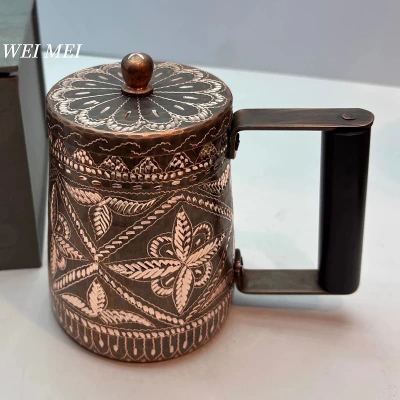 Vintage Pure Copper Coffee Mug,Handcrafted Unique Pattern Random With lid 450 ml Handle Cold Drink Cup,Gifts Tea Cup Drinkware