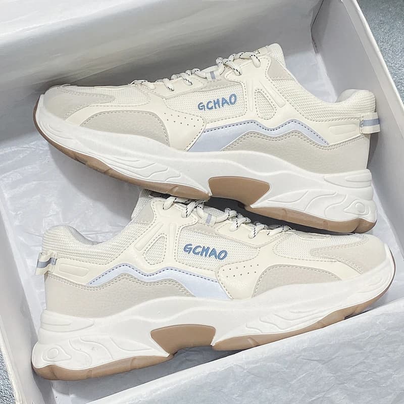 Scarpe da Corsa Traspiranti in Mesh da Uomo, Sneakers Bianche Sportive Casual Estive con Rialzo per Studenti delle Scuole Medie