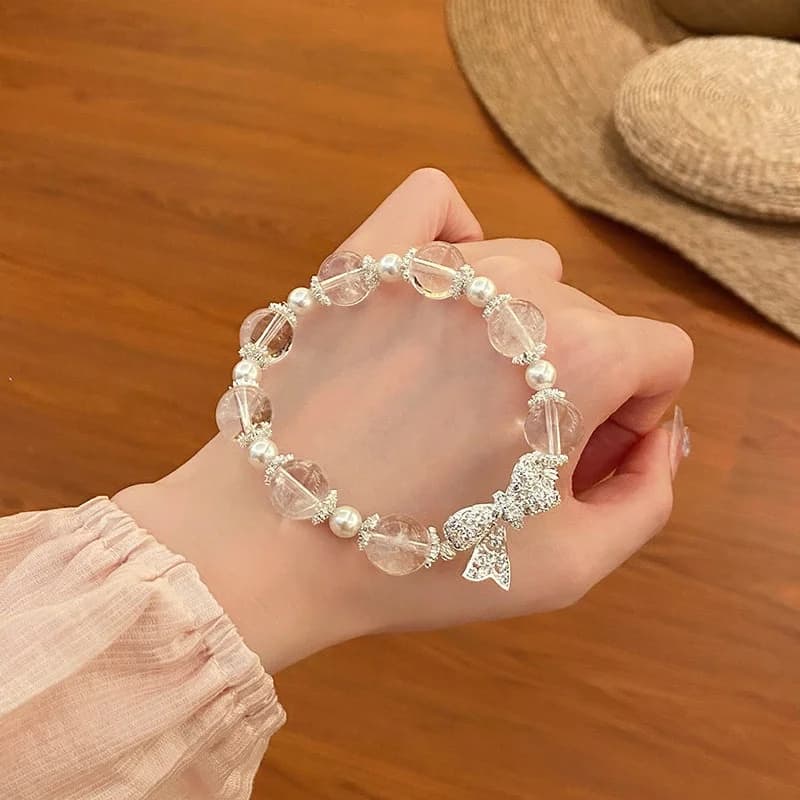 Design leggero e lussuoso, braccialetto di cristallo dolce e sbiancante con fiocco tempestato di diamanti, braccialetto dal temperamento delicato, dolce fata