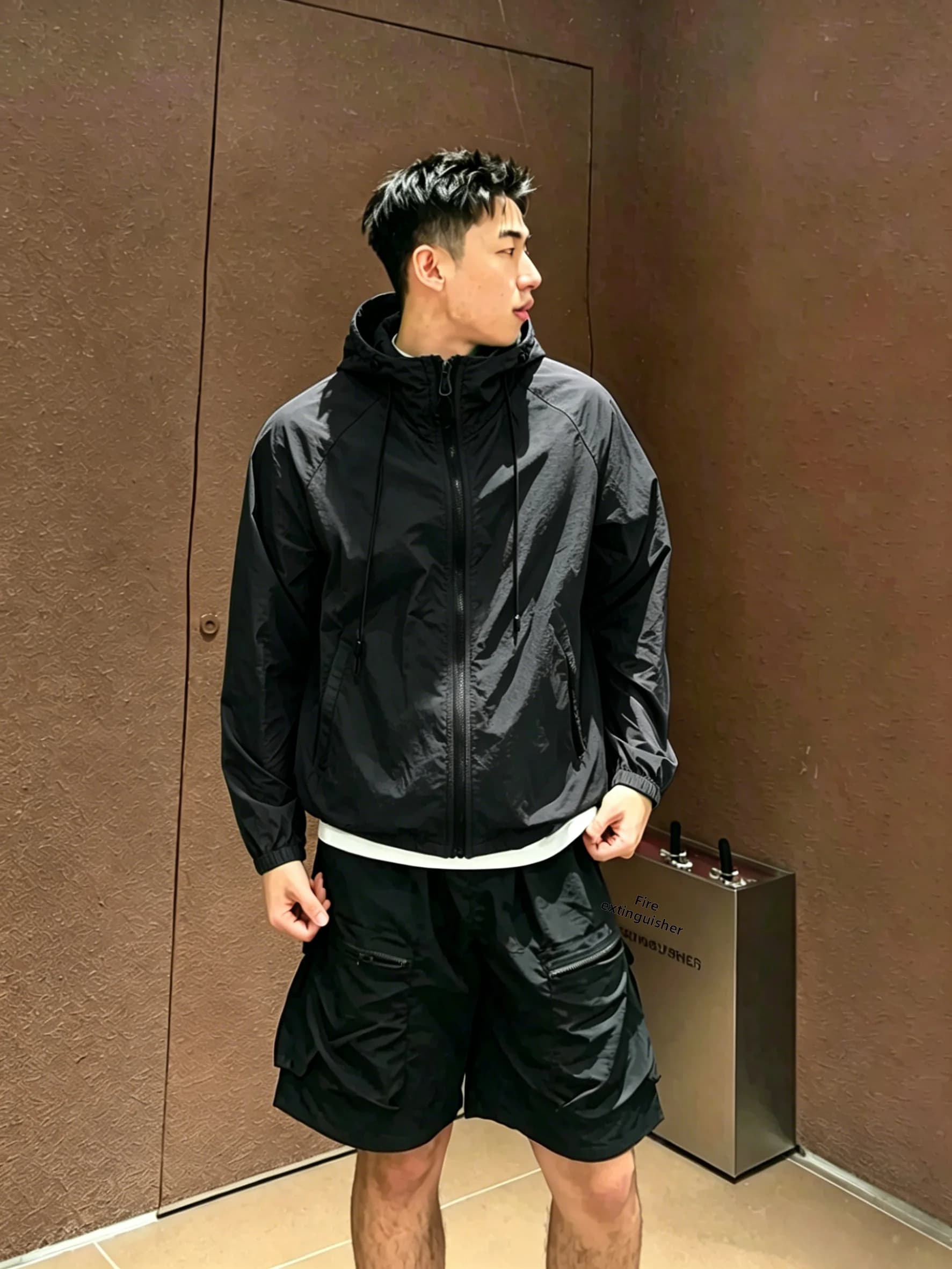 Black Quick-Dry Ice Silk Men's Summer Thin Breathable UV Protection Fishing Jacket Outdoor Windbreaker Fashionable Youth