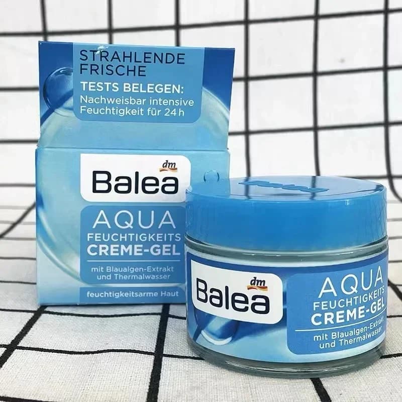 Crema Originale Tedesca Balea con Acido Ialuronico, Gel Idratante alle Cianobatterie 50ml, Ammorbidisce Linee e Rughe, Cura della Pelle