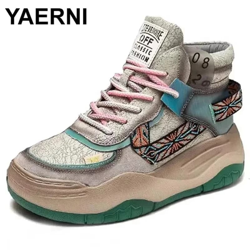 2025 Scarpe basse nere alla moda per donna Autunno Inverno Sneakers con plateau comfort in pelle traspirante con suola spessa