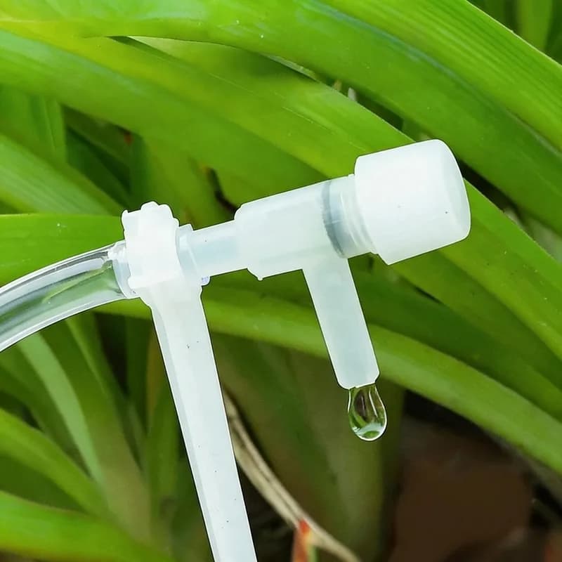 Kit di Irrigazione a Goccia per Giardino con Valvola di Regolazione, Dispositivo per Innaffiare Piante in Vaso, Tubo da 4/7mm, Microirrigatore a Risparmio Idrico