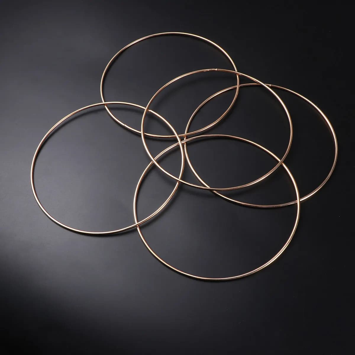 10Pcs Premium Metal Dreamcatcher Rings 45Mm Round Craft Hoops for DIY Dreamcatcher Making Macrame Art Handmade Projects Home
