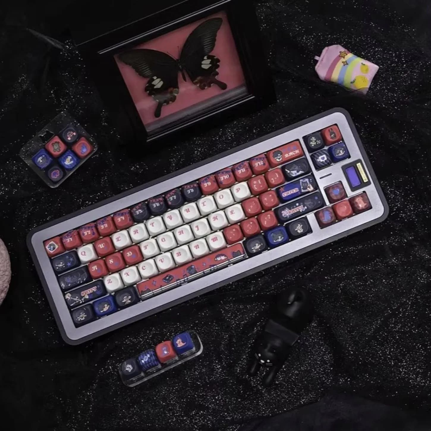 Keycaps PBT MOA a Tema Amore Luce e Notte, Teste di Gatto Carine Fai-da-te, 137 Tasti per Tastiera Meccanica, Design Accattivante