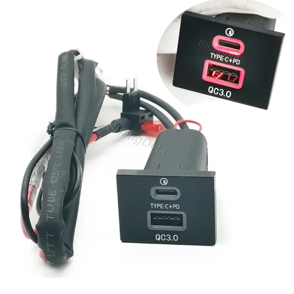 Caricatore da Auto 12V/24V Compatibile con Ford Focus 2 Mk2 2009-2011, Doppia Presa QC3.0 Tipo C PD USB, Ricambio Presa di Ricarica