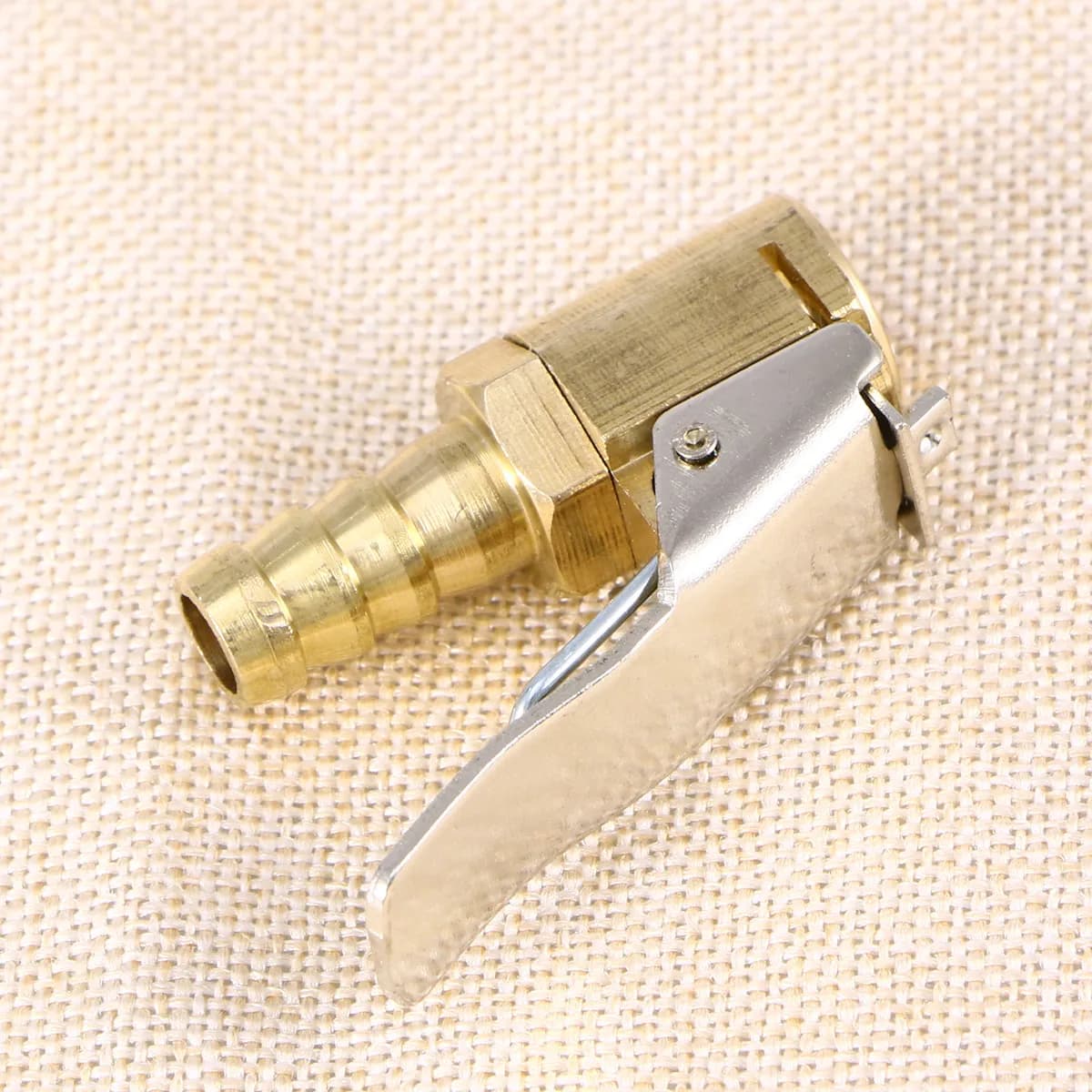 Connettore per Gonfiaggio Pneumatici 8mm, Morsetto in Ottone per Gomme Auto, Adattatore per Tubi da 6mm e 8mm, Pompa Pneumatica per Garage e Uso Industriale