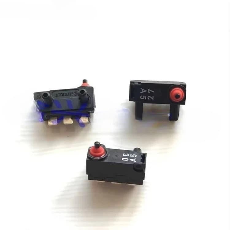 1 PC Suitable for waterproof micro switch Cherry Cherry DK1G-RRA0 vertical switch with small limit stroke 3 feet