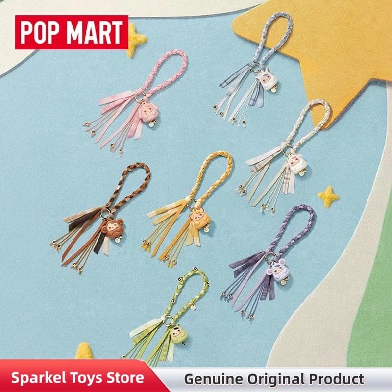 POPMART Pucky Tap Tap Babies Series Ciondolo Blind Box Figura Carina Pucky Portachiavi Lanyard Giocattolo da Collezione alla Moda Scatola Misteriosa Regalo