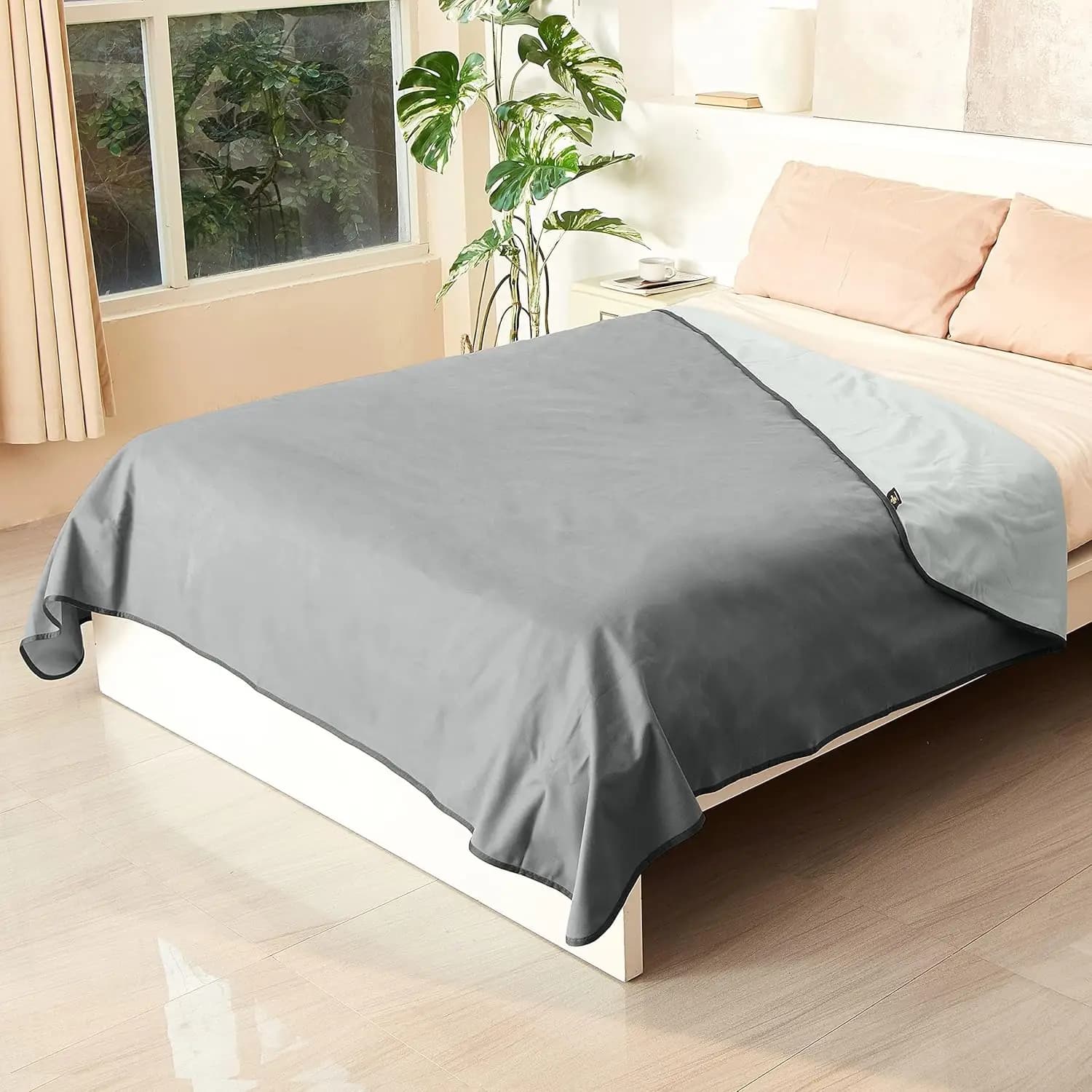 Coperta in Pile Reversibile Impermeabile per Letto e Divano, Protezione Antiscivolo per Cani in Grigio