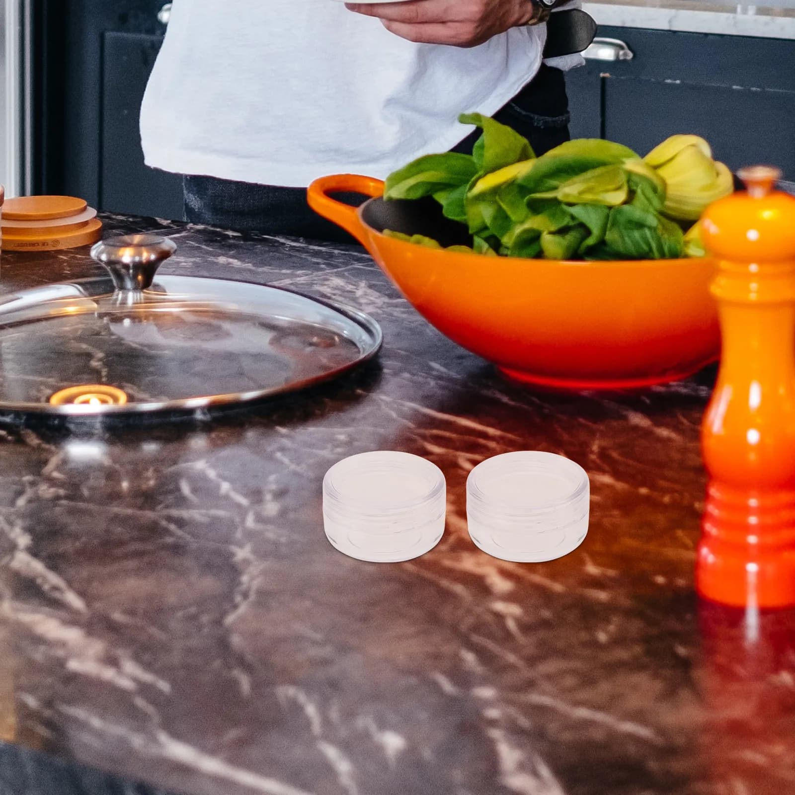 Set di 12 Barattoli Piccoli per Spezie, Contenitore Multifunzionale con Coperchio Ermetico per Mantenere la Freschezza, Ideale per Casa, Cucina, Campeggio ed Escursionismo