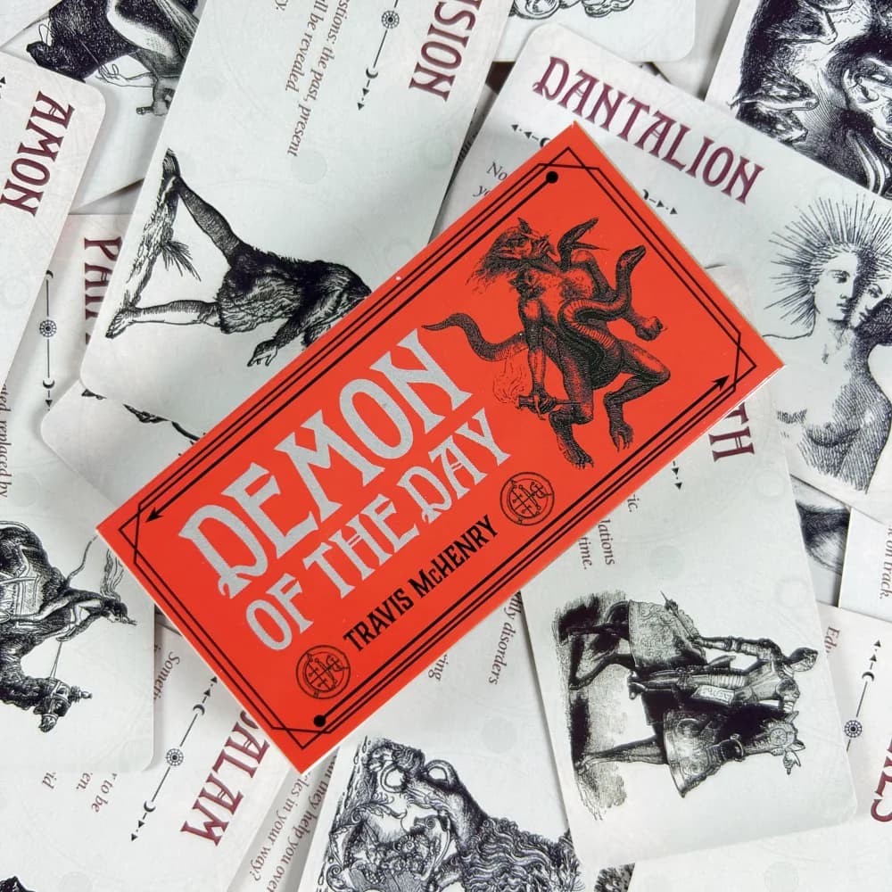 1pc Demon Of The Day Cards Un 40pcs Tarocchi Inglese Divinazione Edizione Mazzo Gioco da tavolo Carte Oracle
