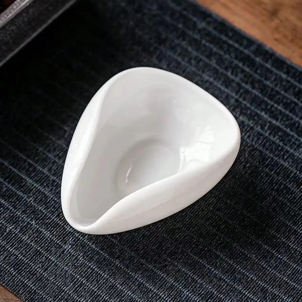 Leeseph Tazza dosatrice per chicchi di caffè, recipiente per tè e chicchi di caffè in ceramica bianca pura, contenitore dosatore in ceramica adatto per caffè o tè, miglior regalo