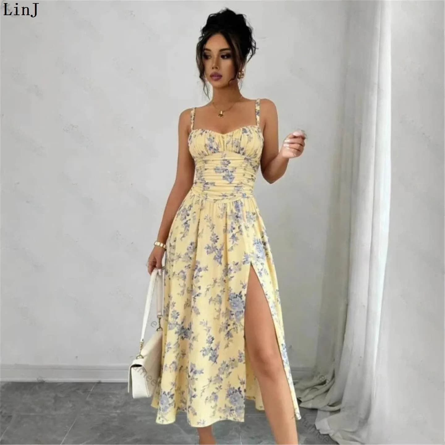 Sexy Fashionable Split Strap Dress Women's Slimming Bodycon Skirt High Waist European Style Casual Wear No Sleeve Summer New