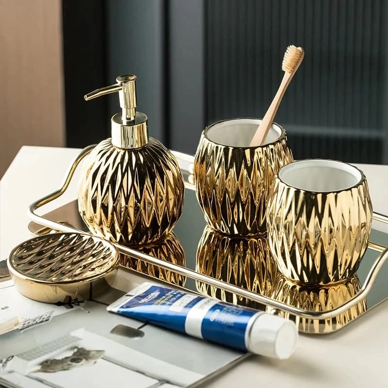 Set di Accessori per Bagno di Lusso in Ceramica Elettroplaccata, Dispenser Creativo per Sapone, Bicchiere per Collutorio, Portasapone