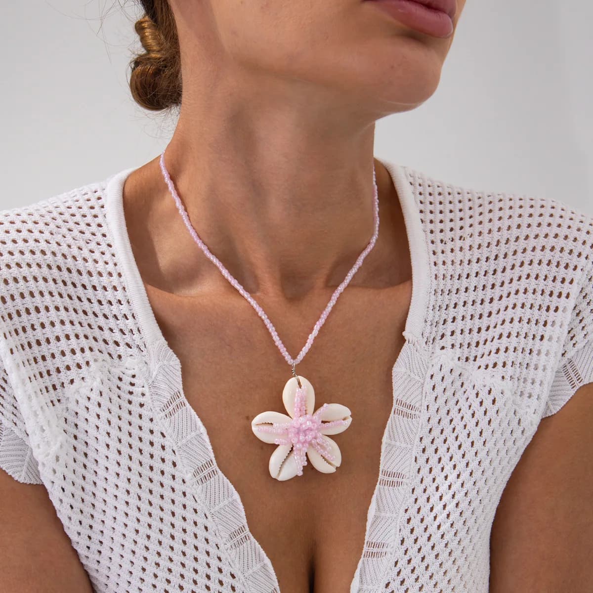 Necklace Boho Shell Flower Pendant Seed Beads with Sturdy Adjustable Gold Clasp for Women Ocean Vacation Daily Elegant