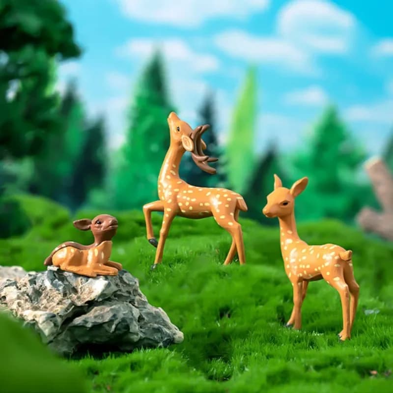 Mini cervo realistico alce figurine animali del bosco collezione di modelli da tavolo bomboniere giocattoli educativi per l'apprendimento