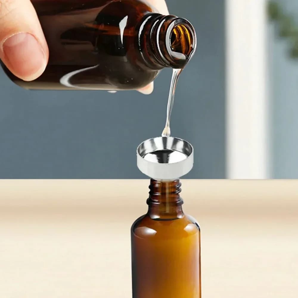 1/5/10 Pz/set Mini Piccolo Imbuto In Lega di Alluminio Dispenser di Profumo Strumento di Erogazione di Liquidi Toner Trucco Strumento di Erogazione Dell'acqua
