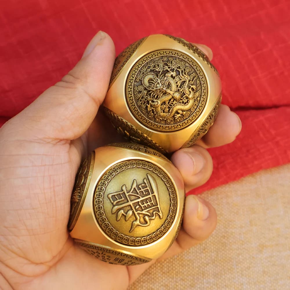 EDC Ottone Drago Dadi Fidget Spinner Decorazione da scrivania Girevole a sei facce Lucky Decompress Perline di rame Souvenir