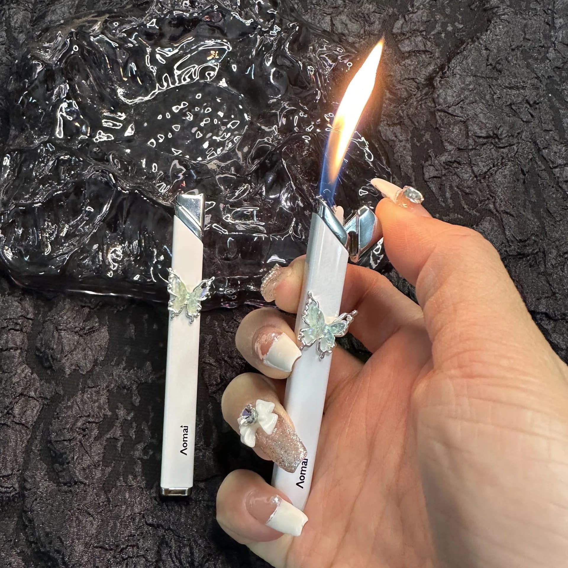 Flashlight light, adjustable flame, butane gas rechargeable windproof lighters, for Campfire BBQ Camping candles, women's gifts