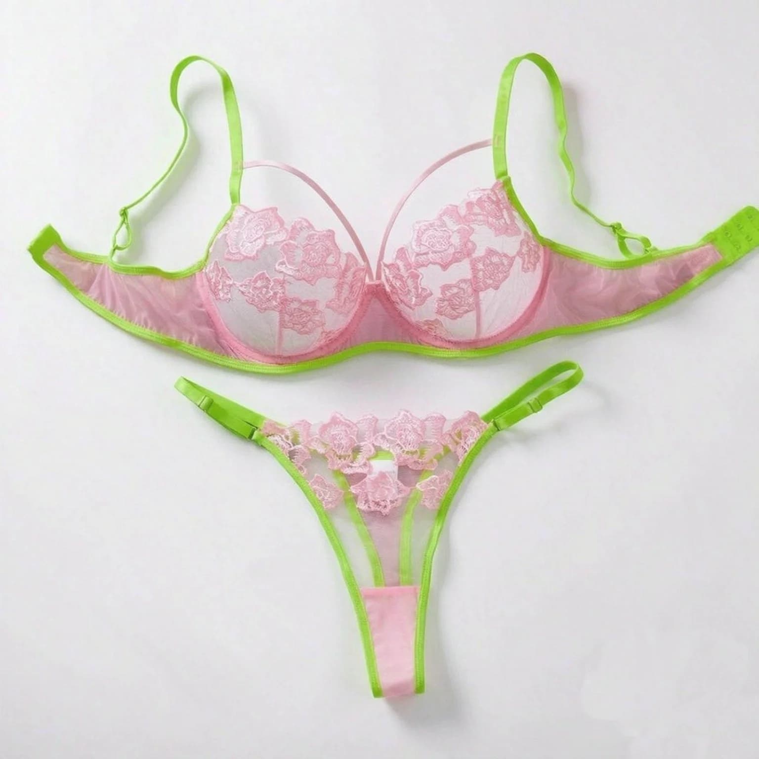 Women Contrast Color Floral Lace Lingerie Set Sheer Mesh Underwire Bra Adjustable Thong Romantic Rose Embroidery ZA826311