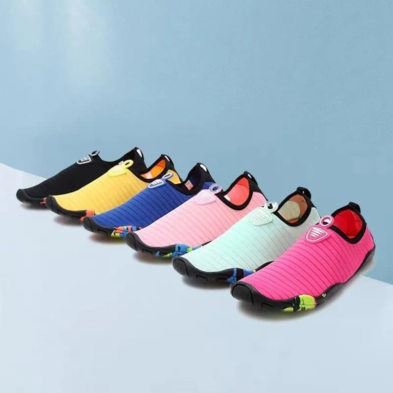 Summer Hot Sale Aqua Shoes for Men Women Quick-dry Non-slip Beach Sneakers Size 46 Multi-functional Gym Shoes Men Swimming Shoes