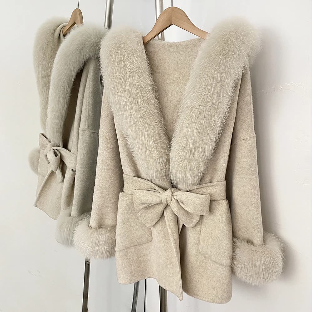 Cappotto di lana da donna con cappuccio Vera pelliccia di volpe Giacca di lana e trench Cintura Abbigliamento donna Grande pelliccia naturale Cappotto di lana Tasca da donna