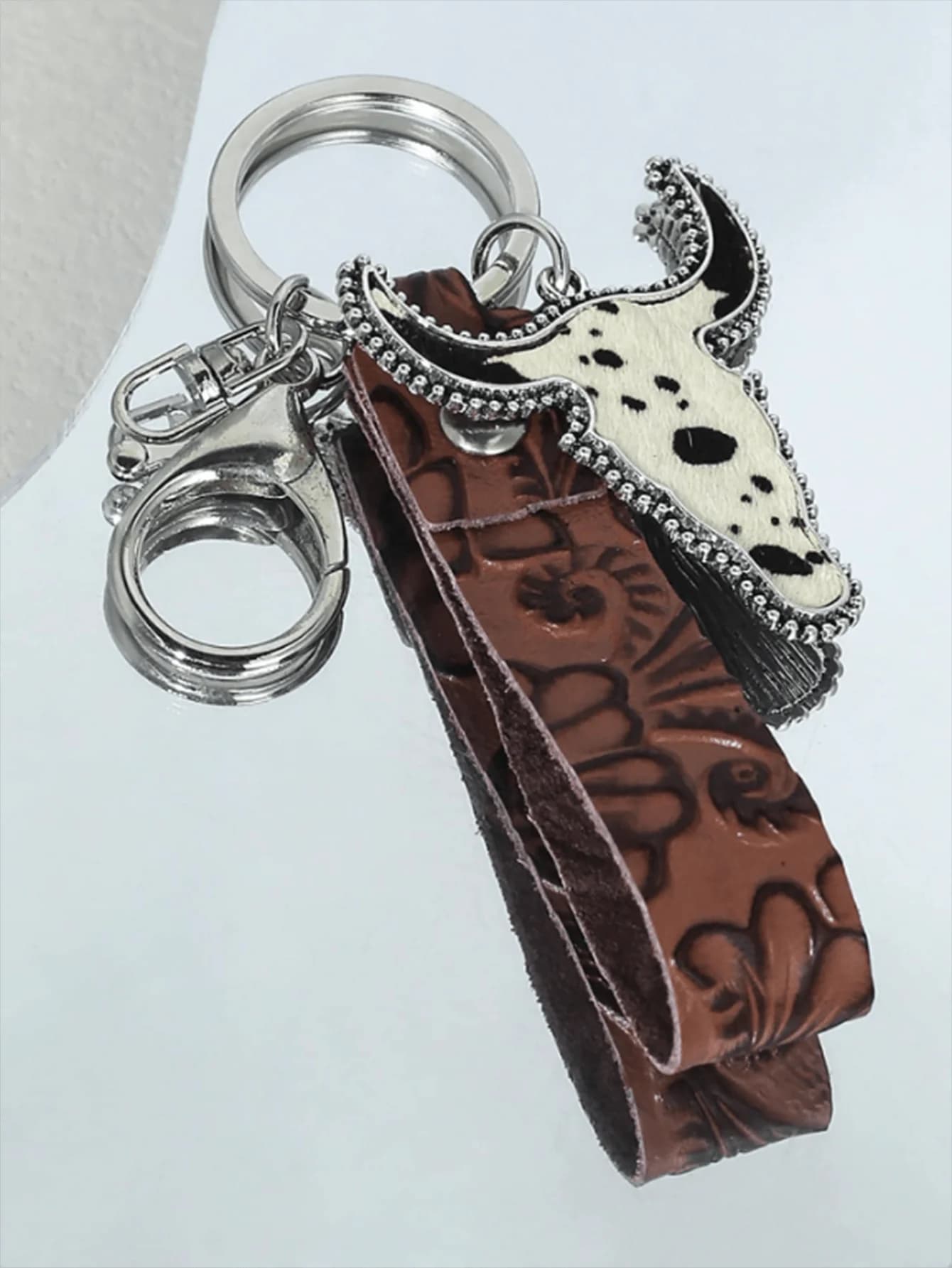 Portachiavi Vintage in Pelle con Testa di Mucca in Rilievo per Auto, Borsa, Zaino - Regalo Goth Y2K per Halloween o Insegnanti