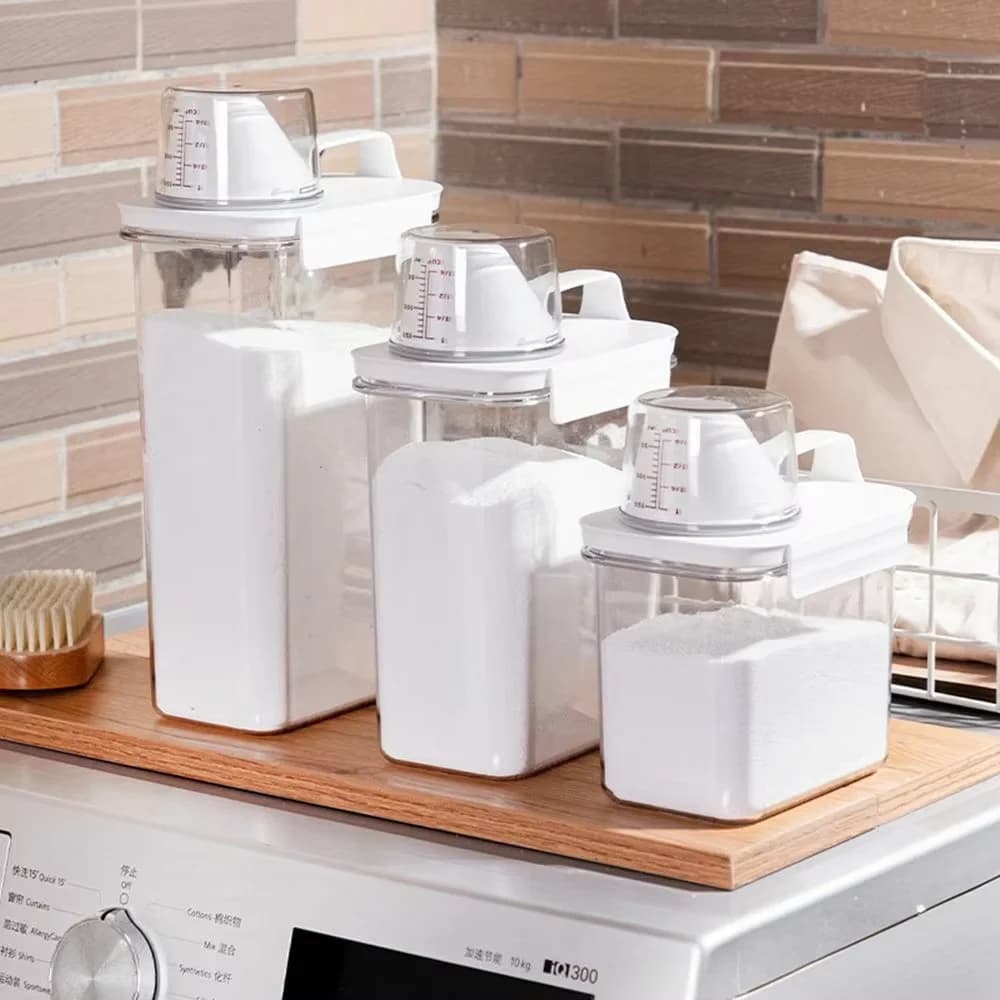 Airtight boxes for dust storage Dispensers of laundry detergents Containers for solid liquids Jars with lids