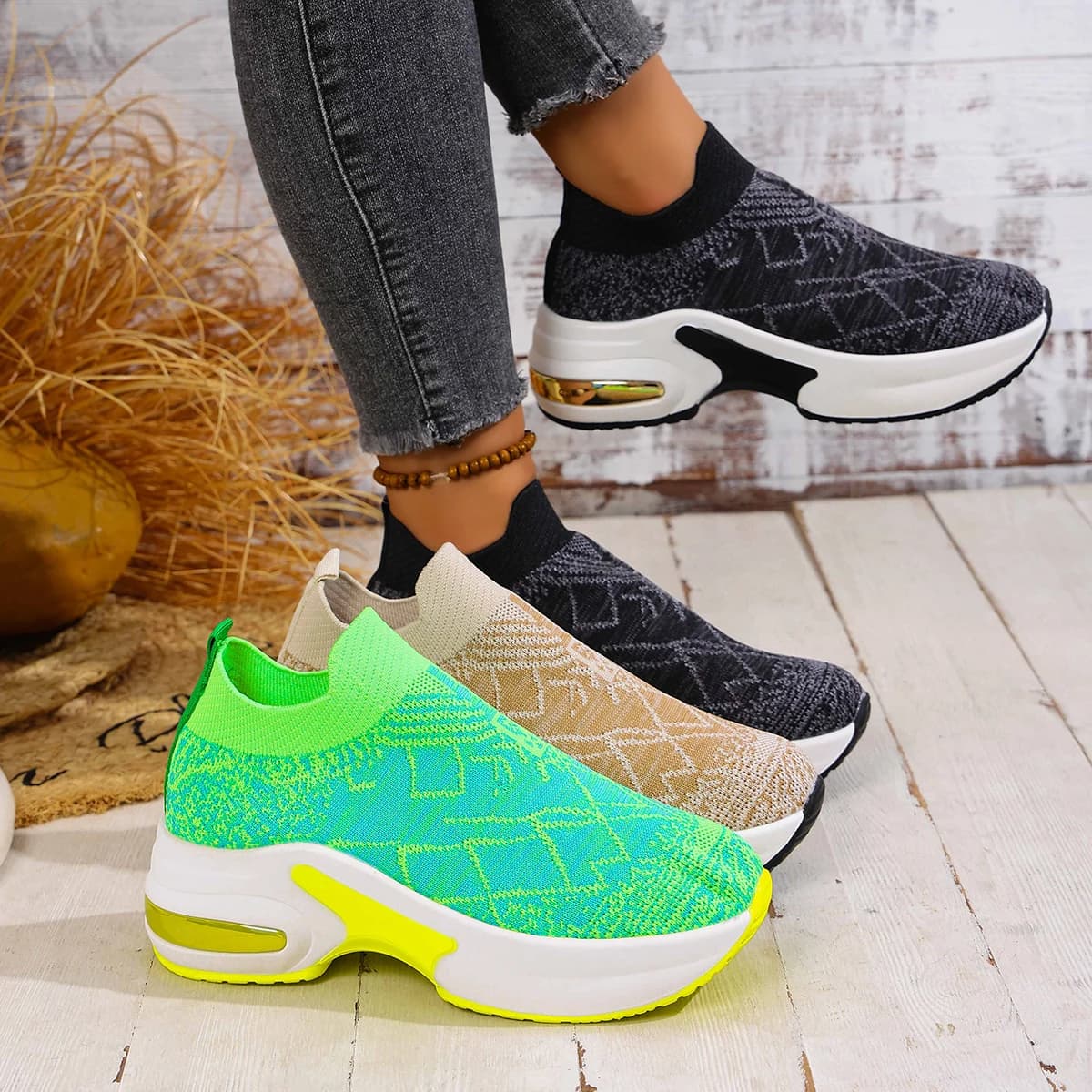 Nuove scarpe da ginnastica slip on da donna 2025 scarpe da ginnastica con zeppa con plateau antiscivolo da donna slip on scarpe casual da donna in rete da donna Zapatos De Mujer
