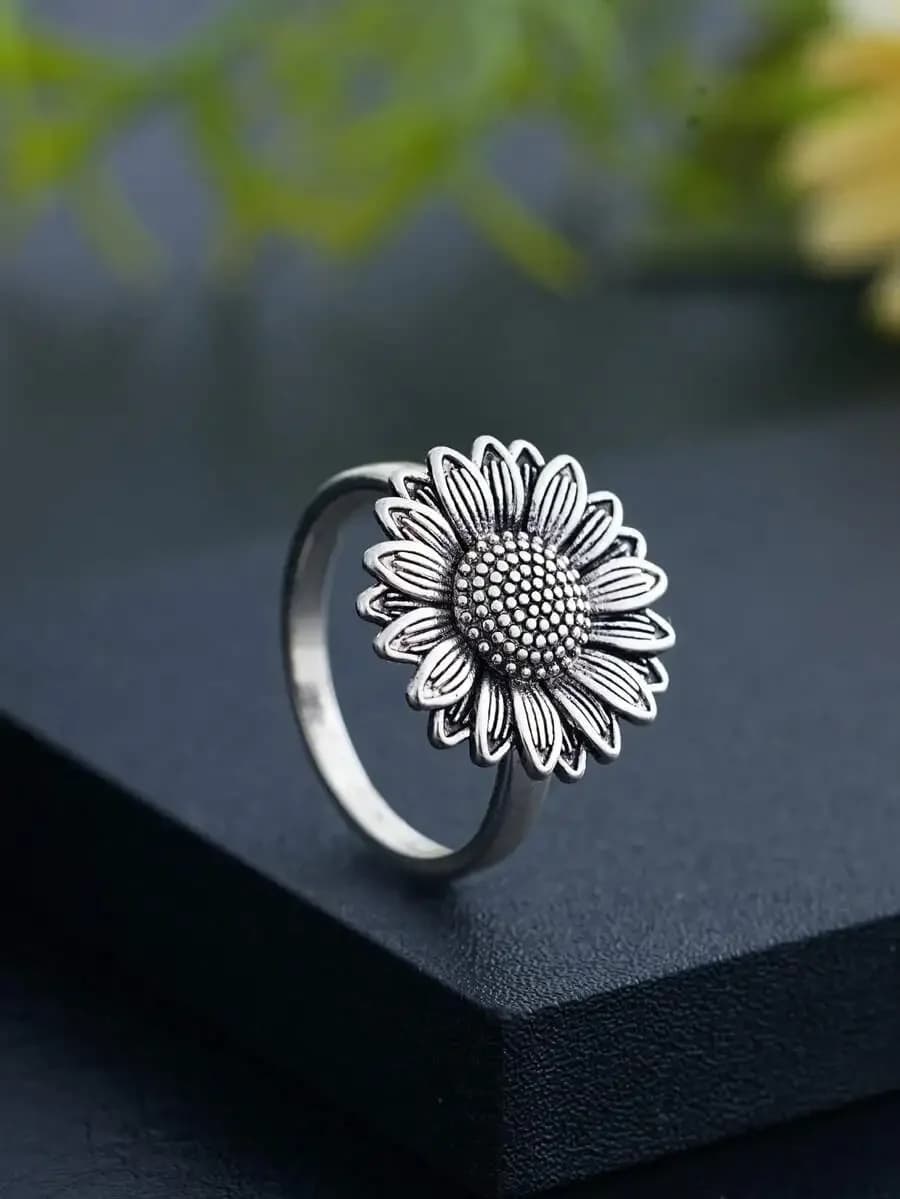 Anello alla moda con design vintage a forma di girasole per donna, da indossare tutti i giorni