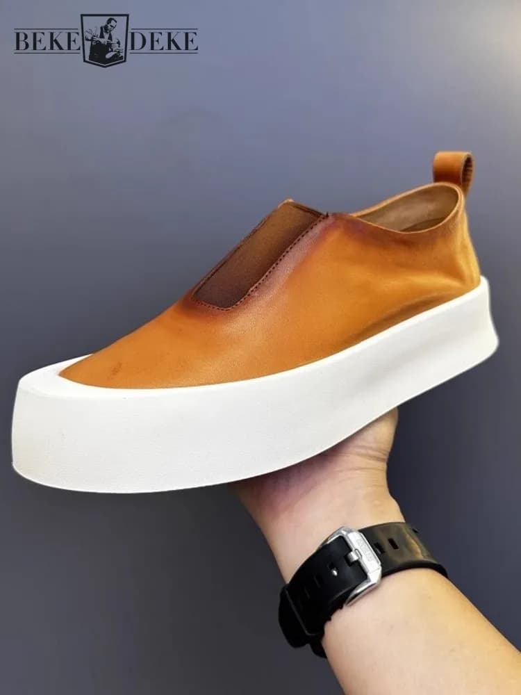 Vintage uomo Casual Slip On mocassini pelle bovina scarpe in vera pelle maschile Low Cut punta tonda piattaforma spessa scarpe da Skateboard Sneakers