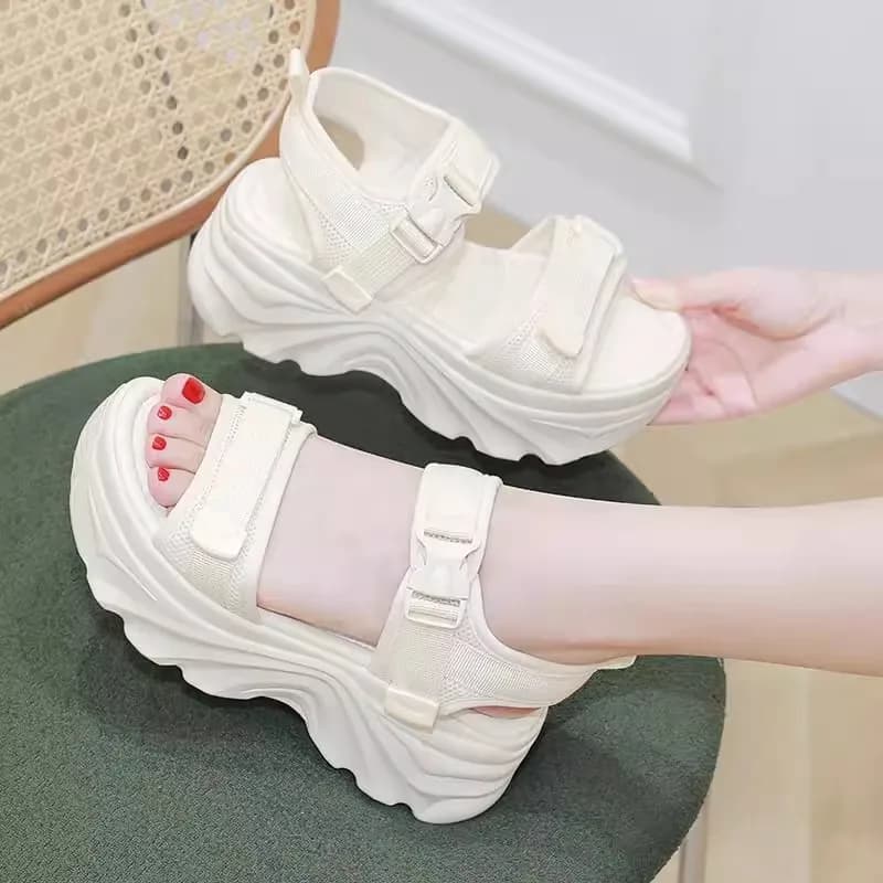 New Beach Women Platform Sandals Designer Elevated Breathable Sneakers Fashion Buckle Wedge Women High Heels Shoes Zapatos Mujer