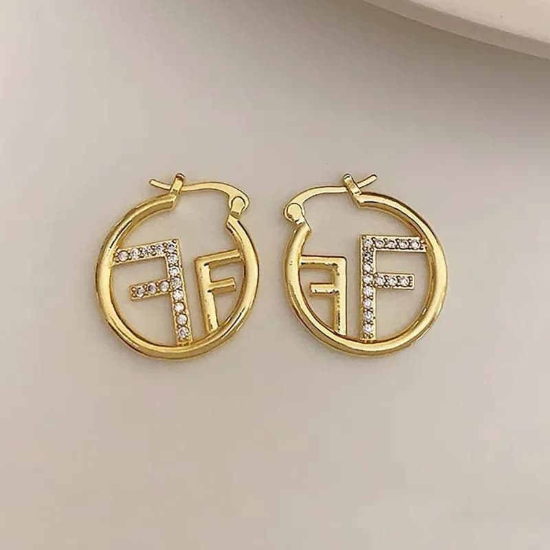 2026 new letter F high-end ear ring, light luxury niche design temperament personalized earrings, jewelry ear buckle gift
