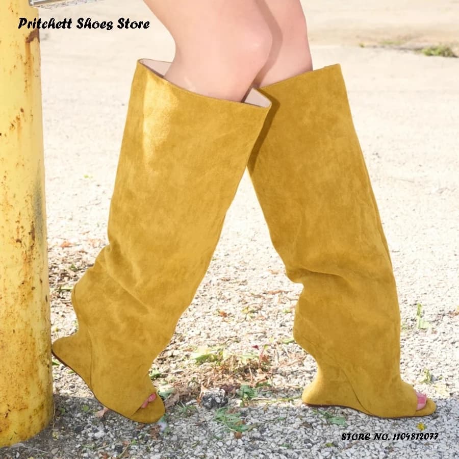 Stivali al ginocchio in finta pelle scamosciata da donna Primavera Autunno Tacco stile strano Scarpe di tendenza Solido punta aperta rotonda Pull On Stivali moderni