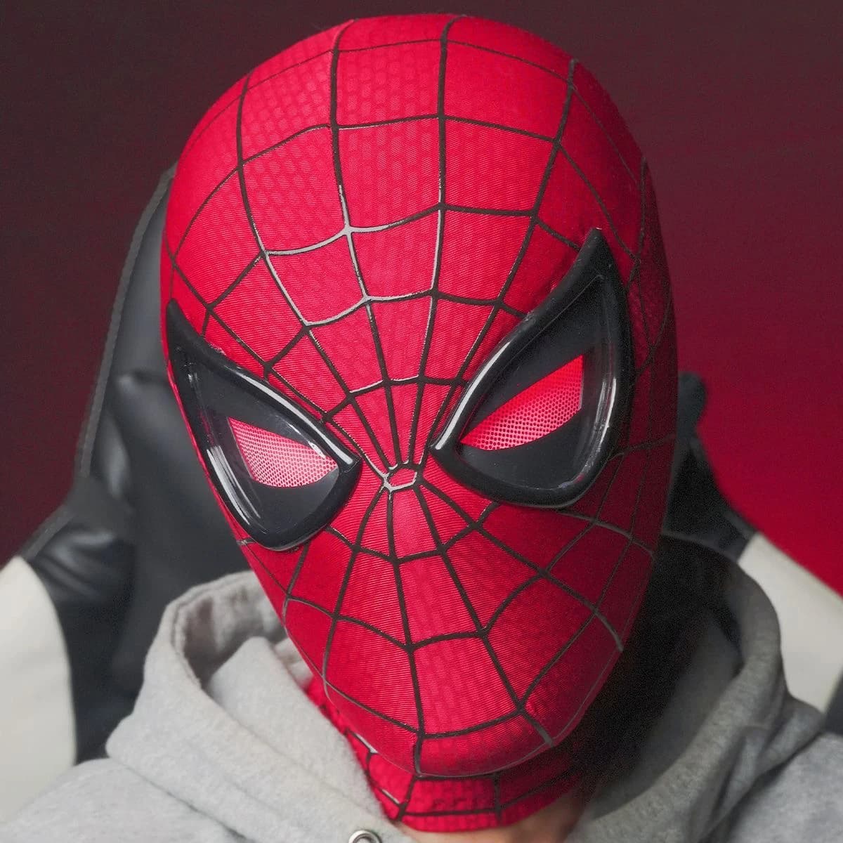 Nuovo Casco di Spider-Man con Maschera Mobile, Controllo Elettrico degli Occhi Luminosi, Modello da Collezione per Cosplay, Regalo per Bambini