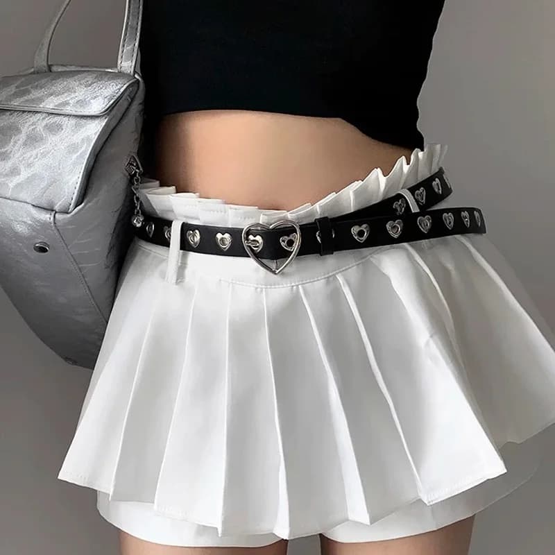 Women Belt Fashion Leather Punk Belt With Adjustable Love Heart Holes Luxury Designer Buckle Belt For Dress Jeans Cool