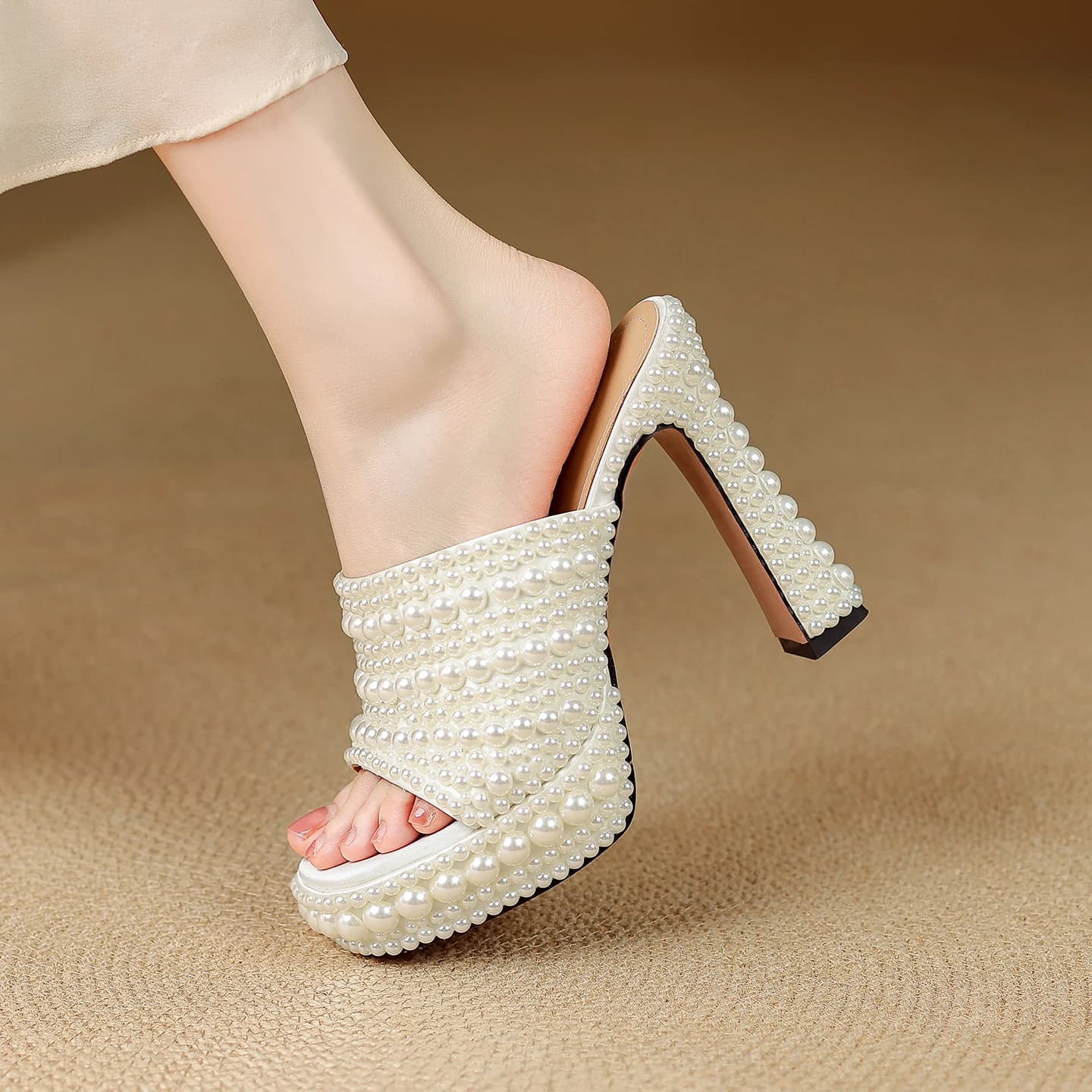 Women White Waterproof Platform Chunky Heel Silk Fish Mouth Pearl High Heeled Sandals Banquet Shoes for Outerwear