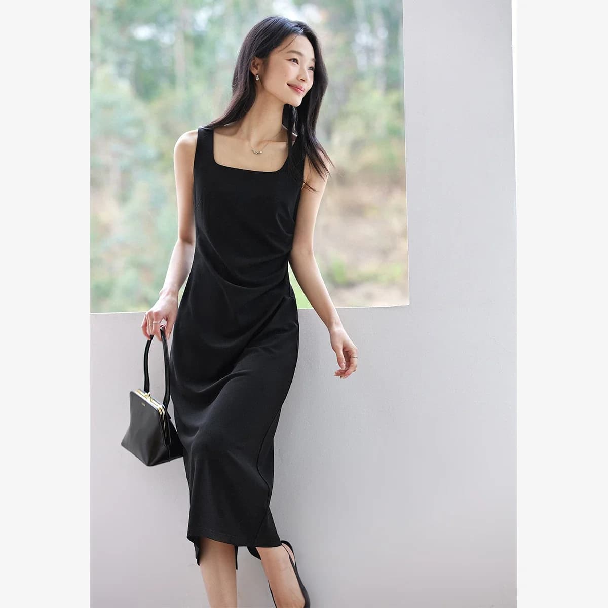 VIMLY Abito Estivo da Donna con Scollo Quadrato Senza Maniche, Nero, Semplice, Casual, con Arricciatura Laterale, Slim Fit, in Maglia, Modello A1718