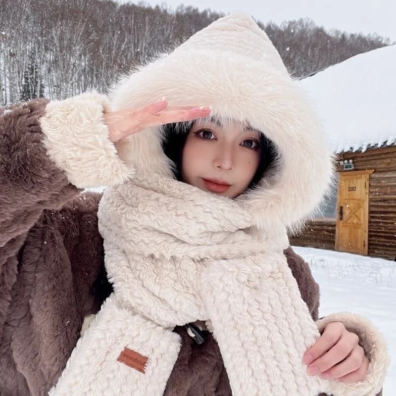 Winter hat in plush with gloves and scarf Set Outdoor versatile and elegant cycling Hats for women Fashion casual style simple Poliest...