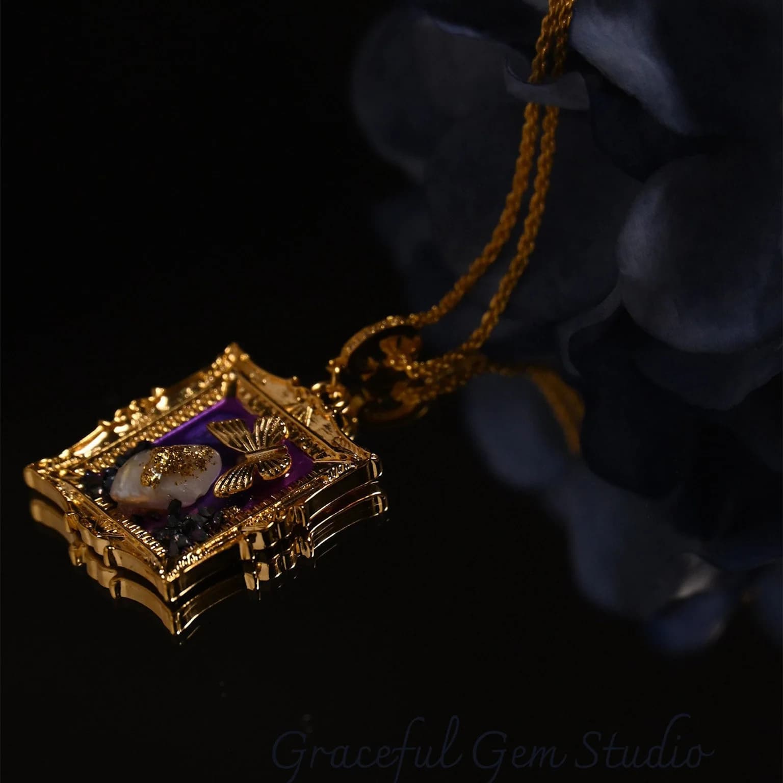 The Middle Ancient Times Style Color oro smalto pittura a olio farfalla imitazione collana di perle collana UNISEX di carte dei tarocchi
