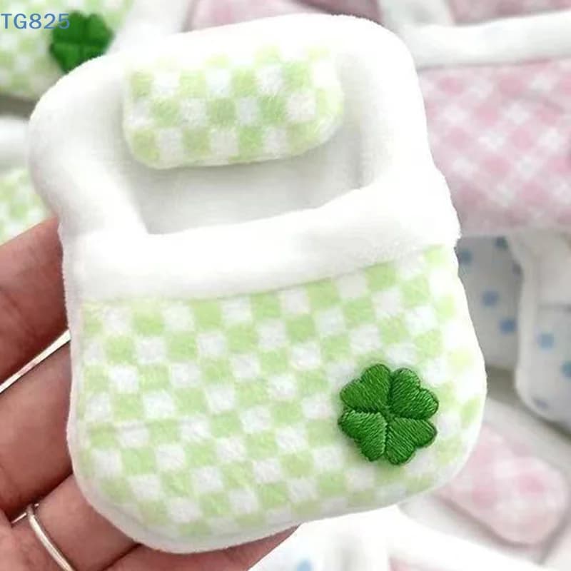 【AN】【AN】New Cute Plush Anime Animal Doll Four-Leaf Clover Quilt Mini Doll Sleeping Bag Doll Small Quilt