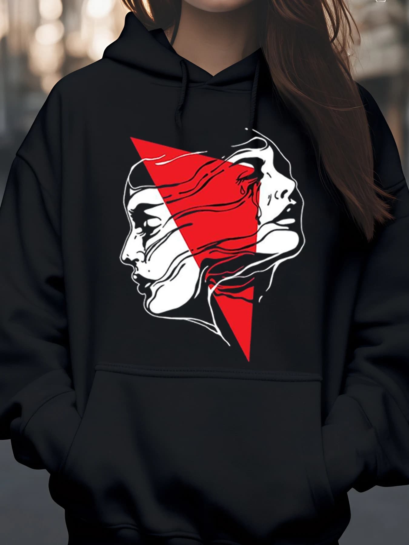 Felpa con cappuccio con stampa artistica con faccia a triangolo rosso, costume di Halloween per donna