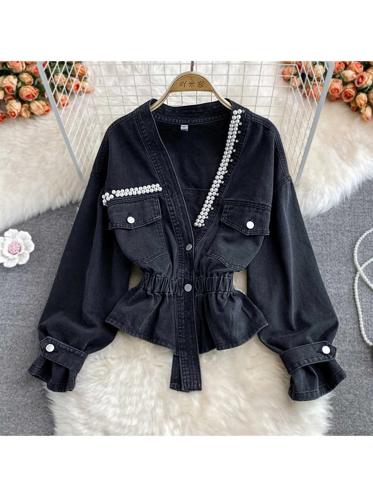 Women's jeans jacket with black gothic V neck Long sleeved jeans jacket Harajuku Capispalla Y2k Vintage jeans coat Emo 2000s Clothing 2025