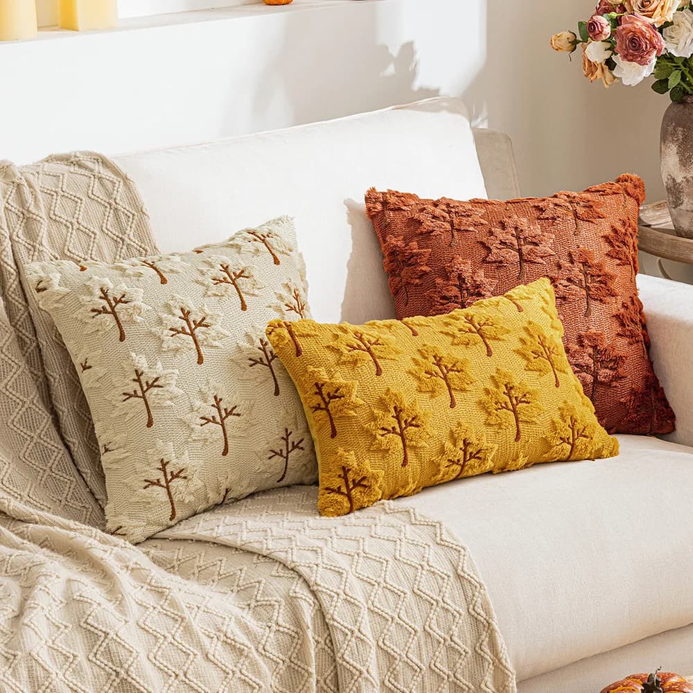 Fodere per cuscini in pelliccia sintetica autunnale con foglie d'acero, raccolto autunnale, accento festivo, fodere per cuscini decorativi per divano letto