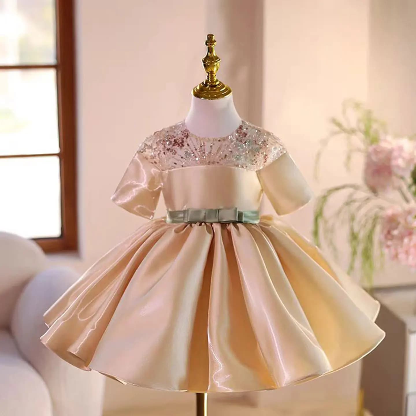 Dreamy Vow J503 Elegant Applique Satin Flower Girl Dress With Bow Short Sleeves for Kids Holiday Birthday Party Short Ball Gown