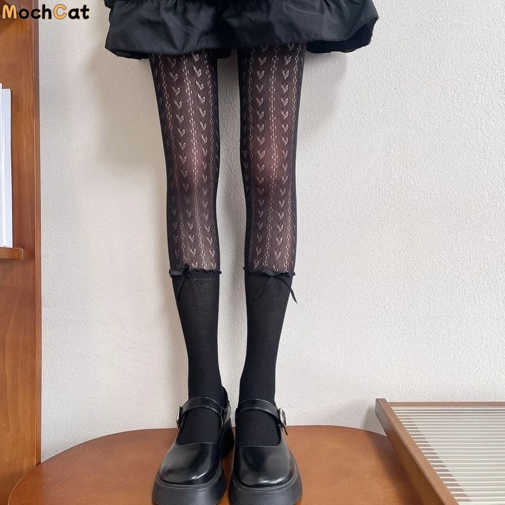 Collant a rete sottile effetto due pezzi, traspiranti, modellanti, con pizzo a cuore, per feste