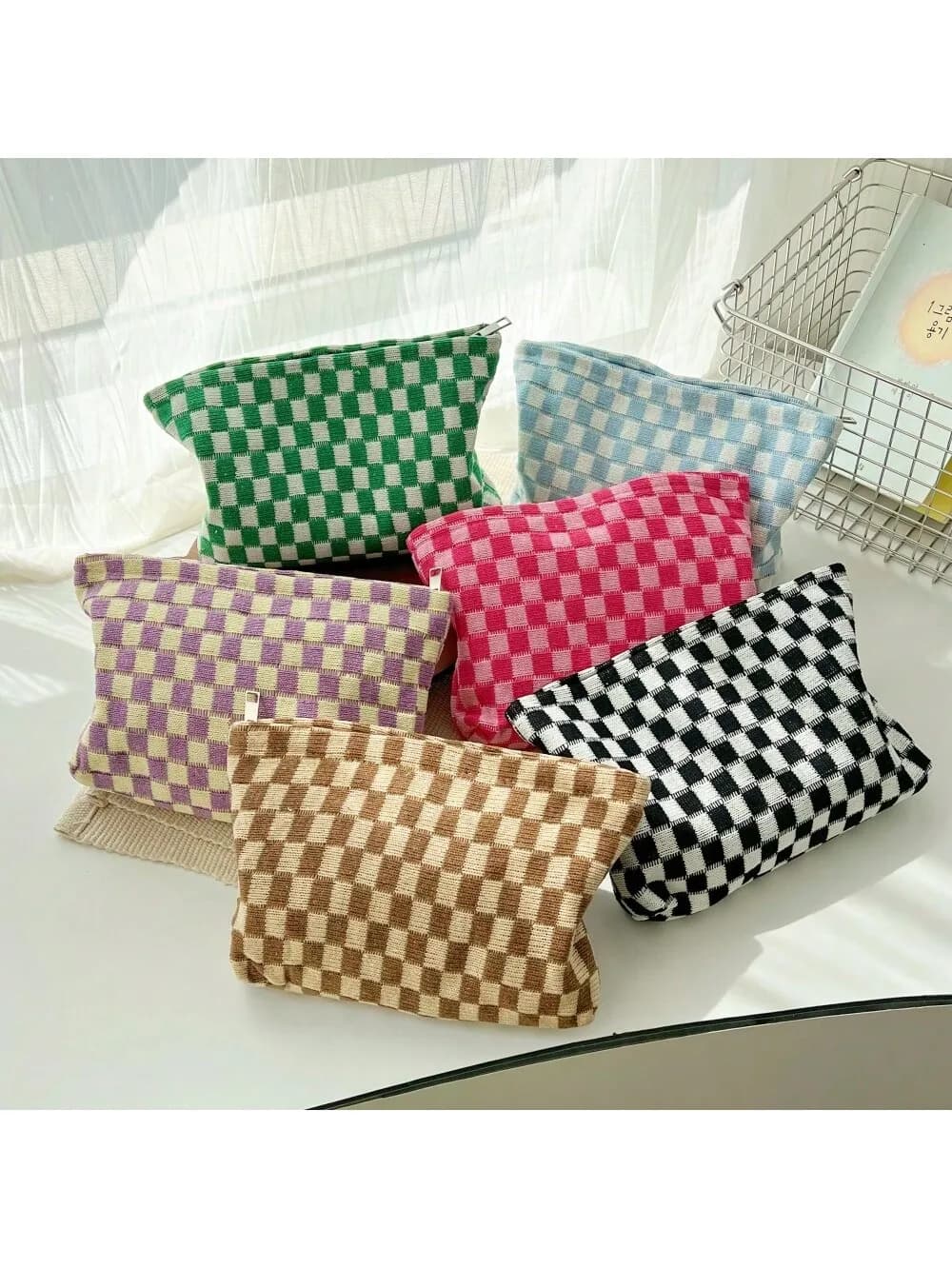 Knitted Checkerboard Storage Makeup Bag With Large Capacity And Multifunctional Lipstick, Makeup Brush, Makeup StorageBag