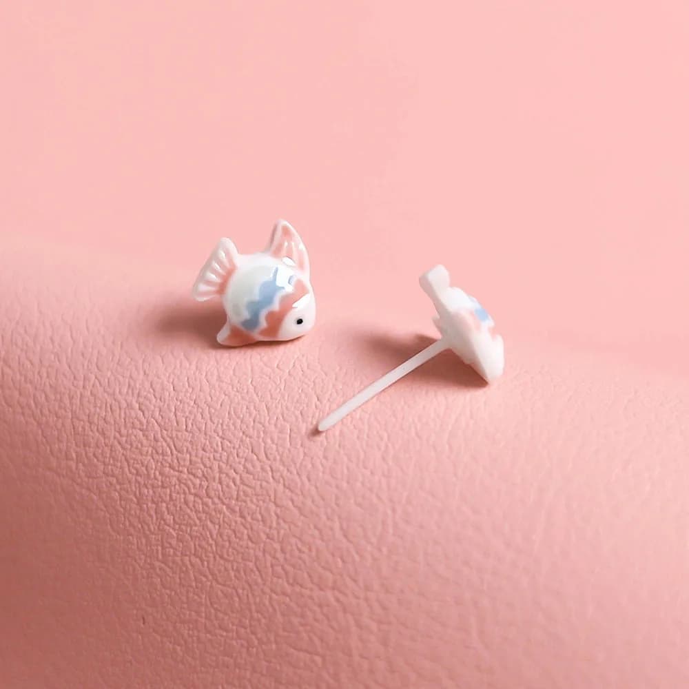 Nuovi orecchini a lobo mini creativi in bioceramica per donna, anallergici, gioielli alla moda per piercing all'orecchio.